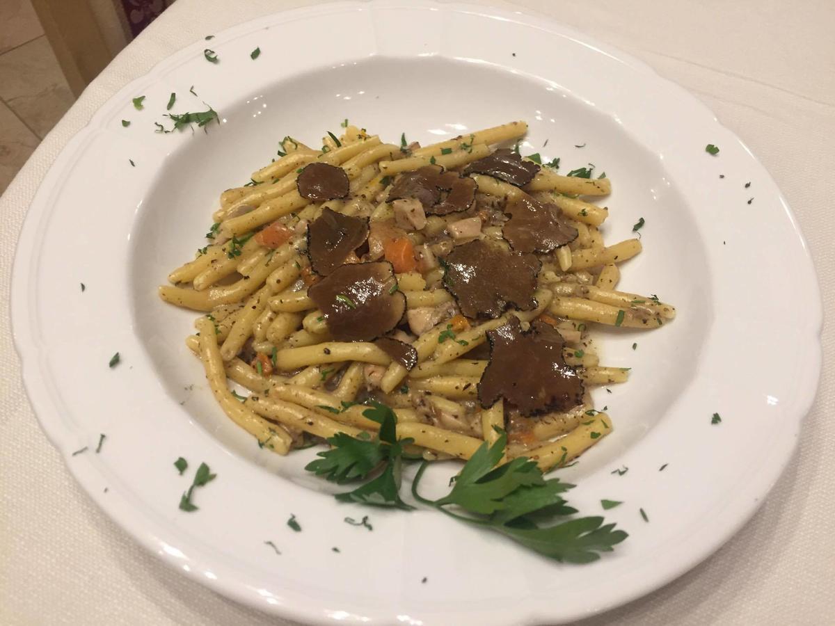 Il Salice Hotel Civitella Del Tronto Екстериор снимка