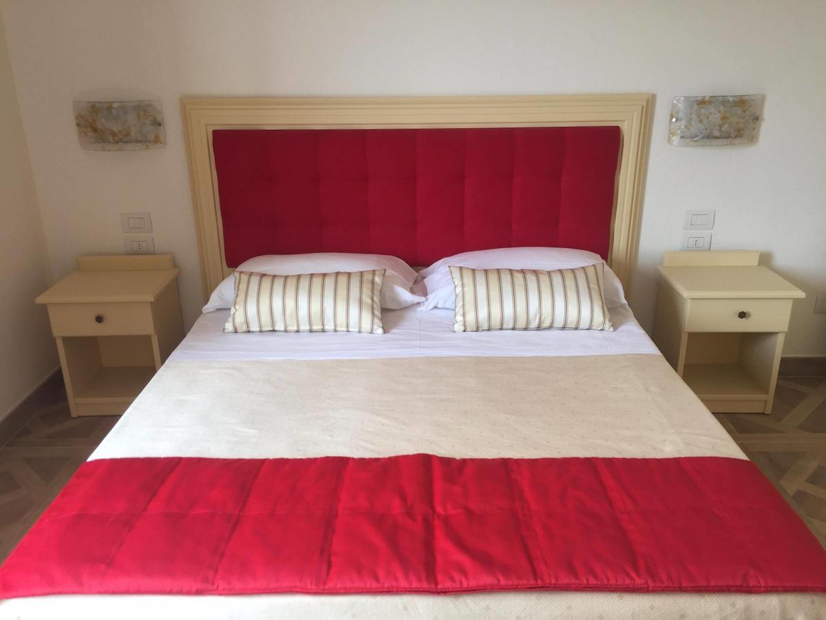 Il Salice Hotel Civitella Del Tronto Екстериор снимка